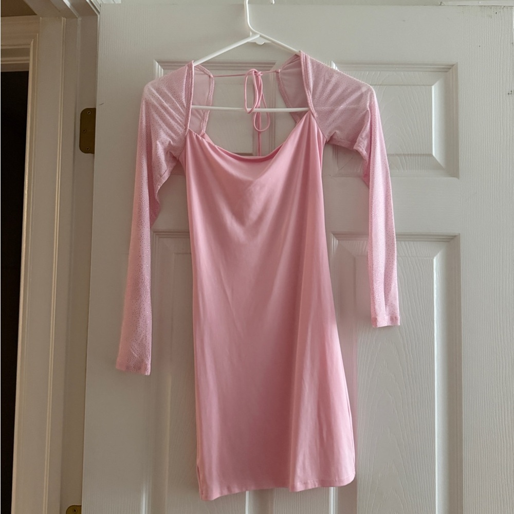 Elegant Pink Long Sleeve Dress